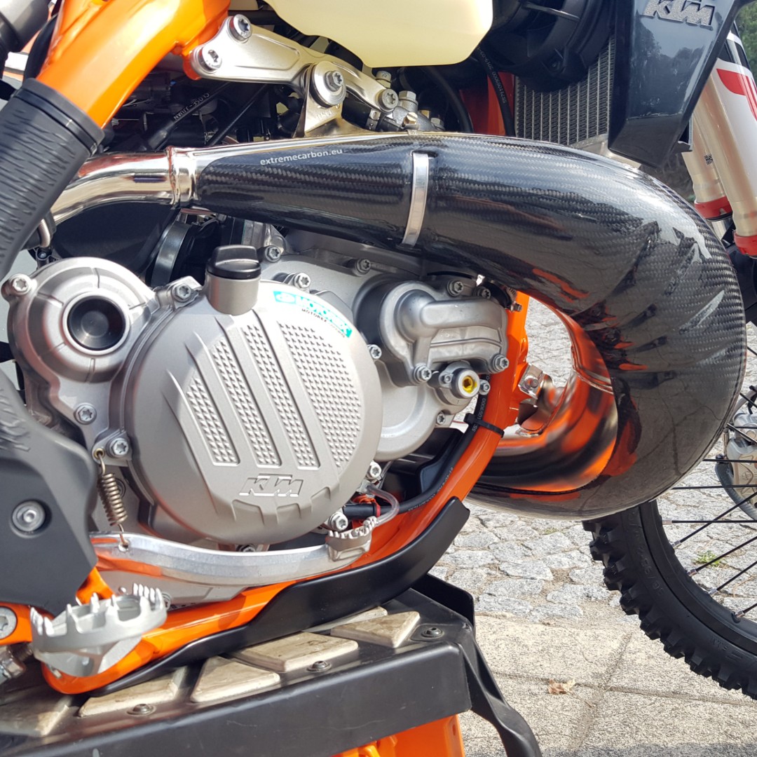 Pakoputkensuoja Hiilikuitua KTM/Husqvarna EXC/SX/TE 250/300 2017-2019 - ExtremeC