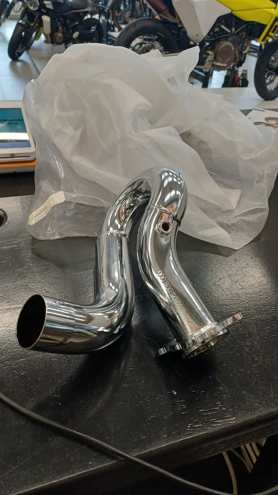 Pakoputken alkuk�yr� taka 950 Adv / Super Enduro R