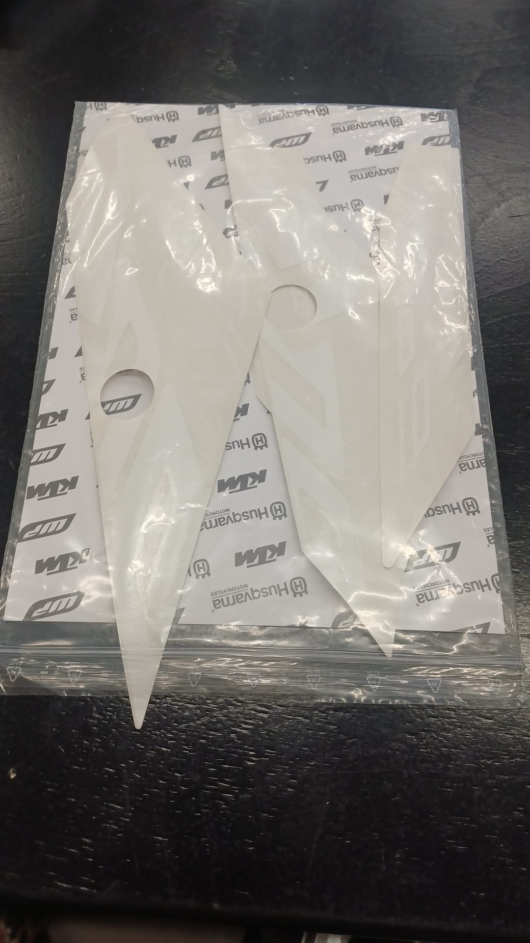 Tarrasarja 690 Duke 08-10 Valkoinen