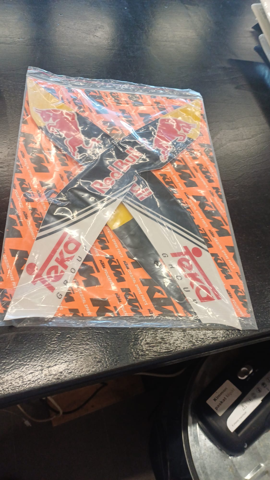 Lokarin tarrat Red Bull SX-F 2012