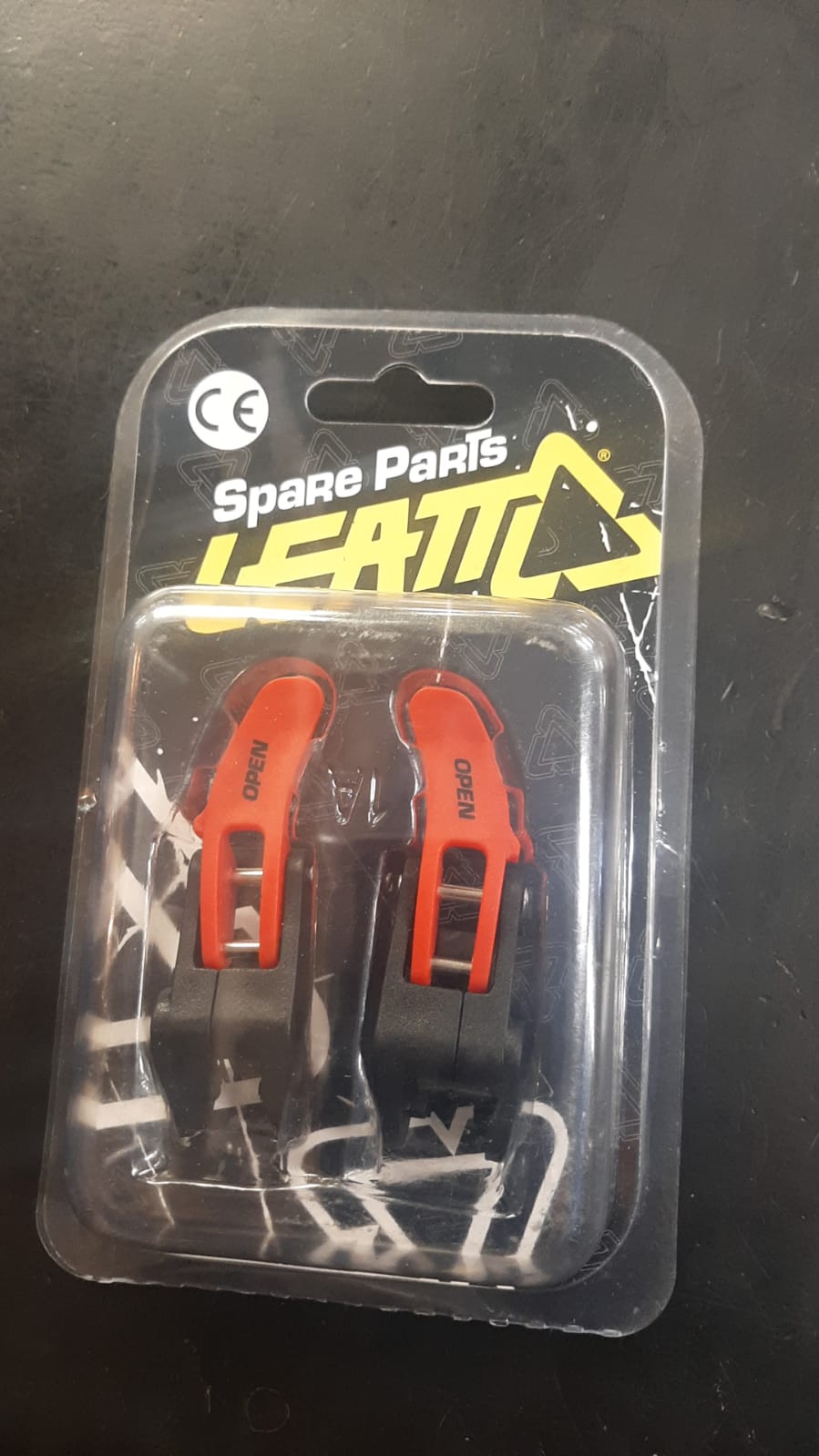 LEATT HINGE PACK DBX/GPX PRO LITE PLASTIC RED