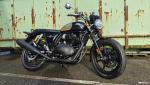 Royal Enfield Interceptor 650 Black Ray